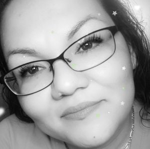 Meet your Posher, Nidia